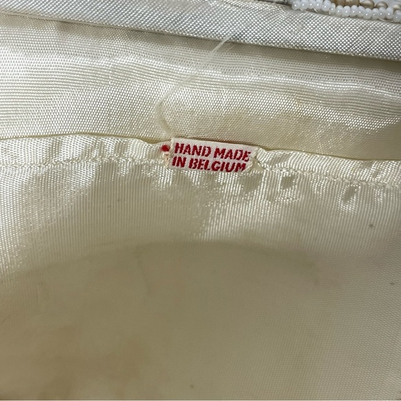 Vintage Elegant Cream Beaded Handbag - Picture 6 of 9